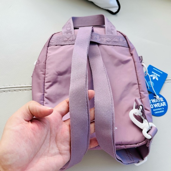 Adidas 2 Ways Backpack & Crossbody - Picture 7 of 10